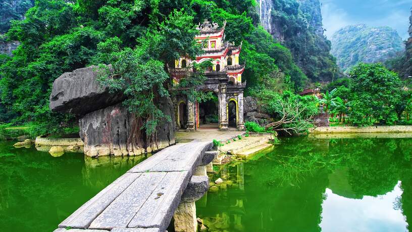 De Bich Dong tempel bij Ninh Binh