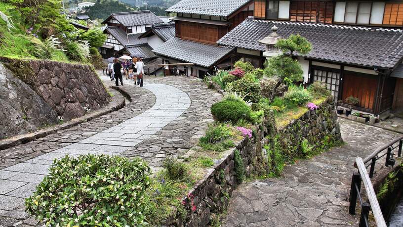 Het wandelpad tussen Tsumago en Megome in de Kiso vallei