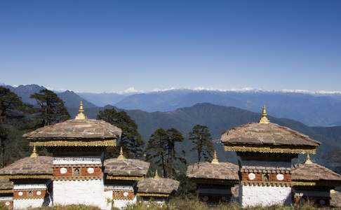 De Docha-pas tussen Thimphu en Wangdue