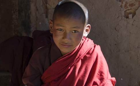 Bhutan, novice aan de studie